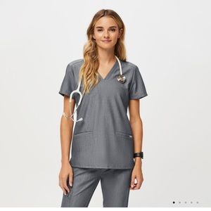 Figs Casma Scrub Top